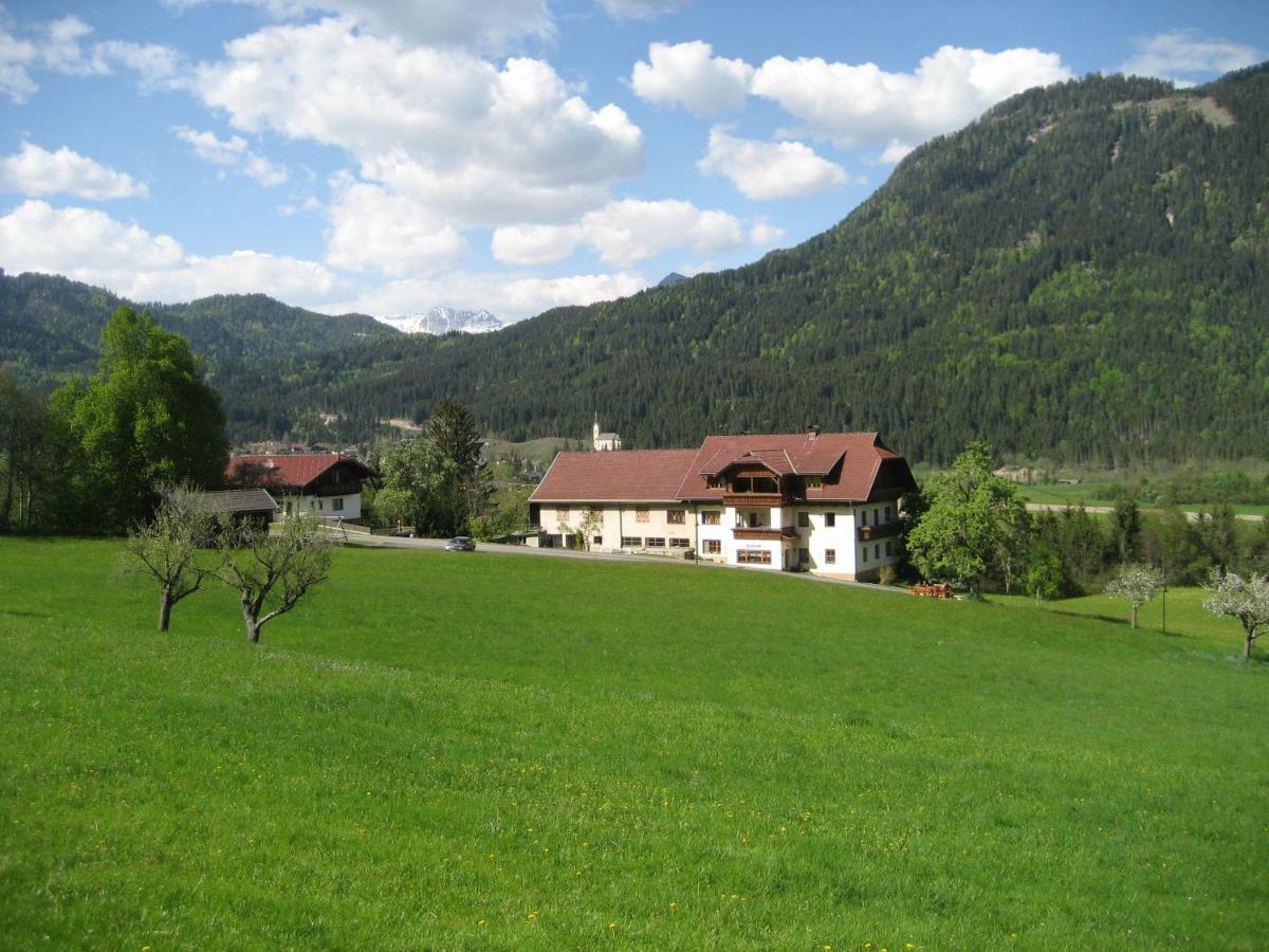 Ferienhaus Enzi Weissbriach Ngoại thất bức ảnh