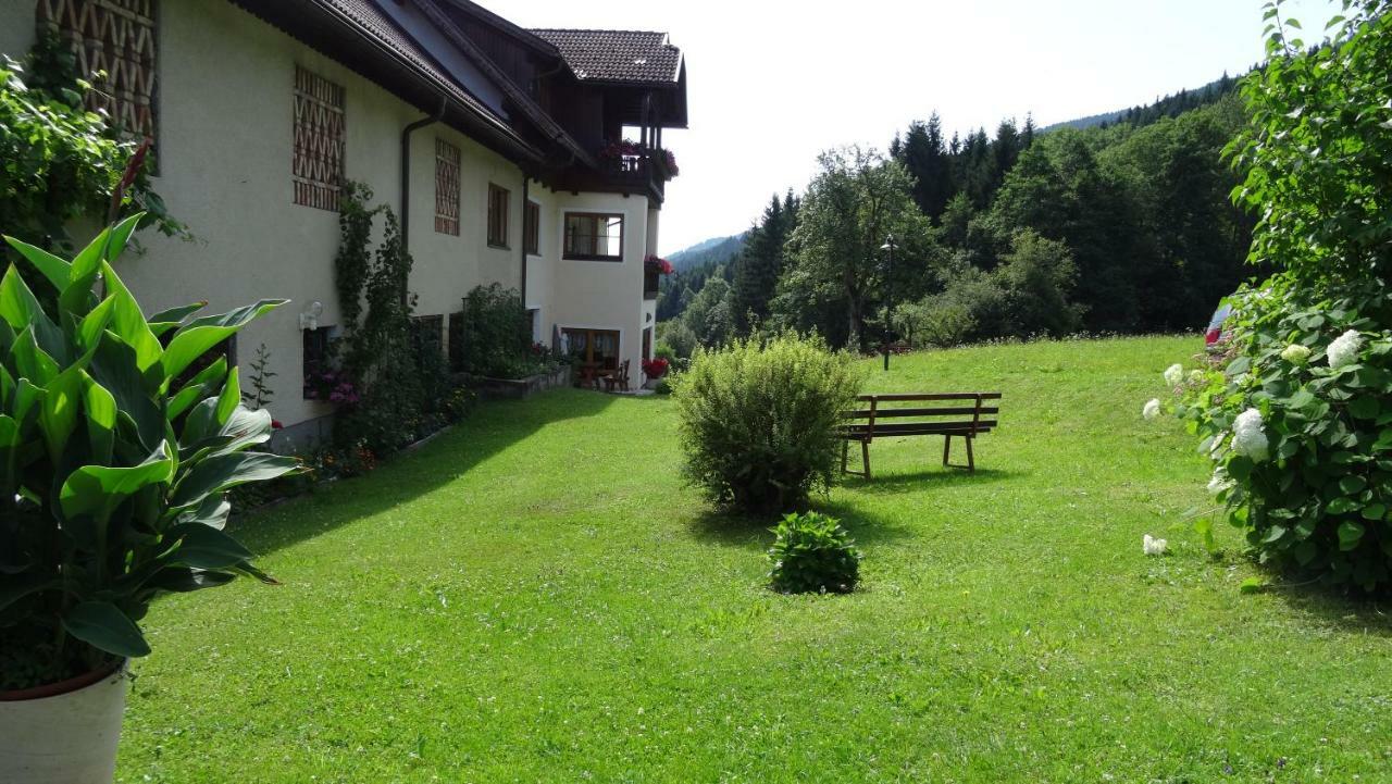 Ferienhaus Enzi Weissbriach Ngoại thất bức ảnh